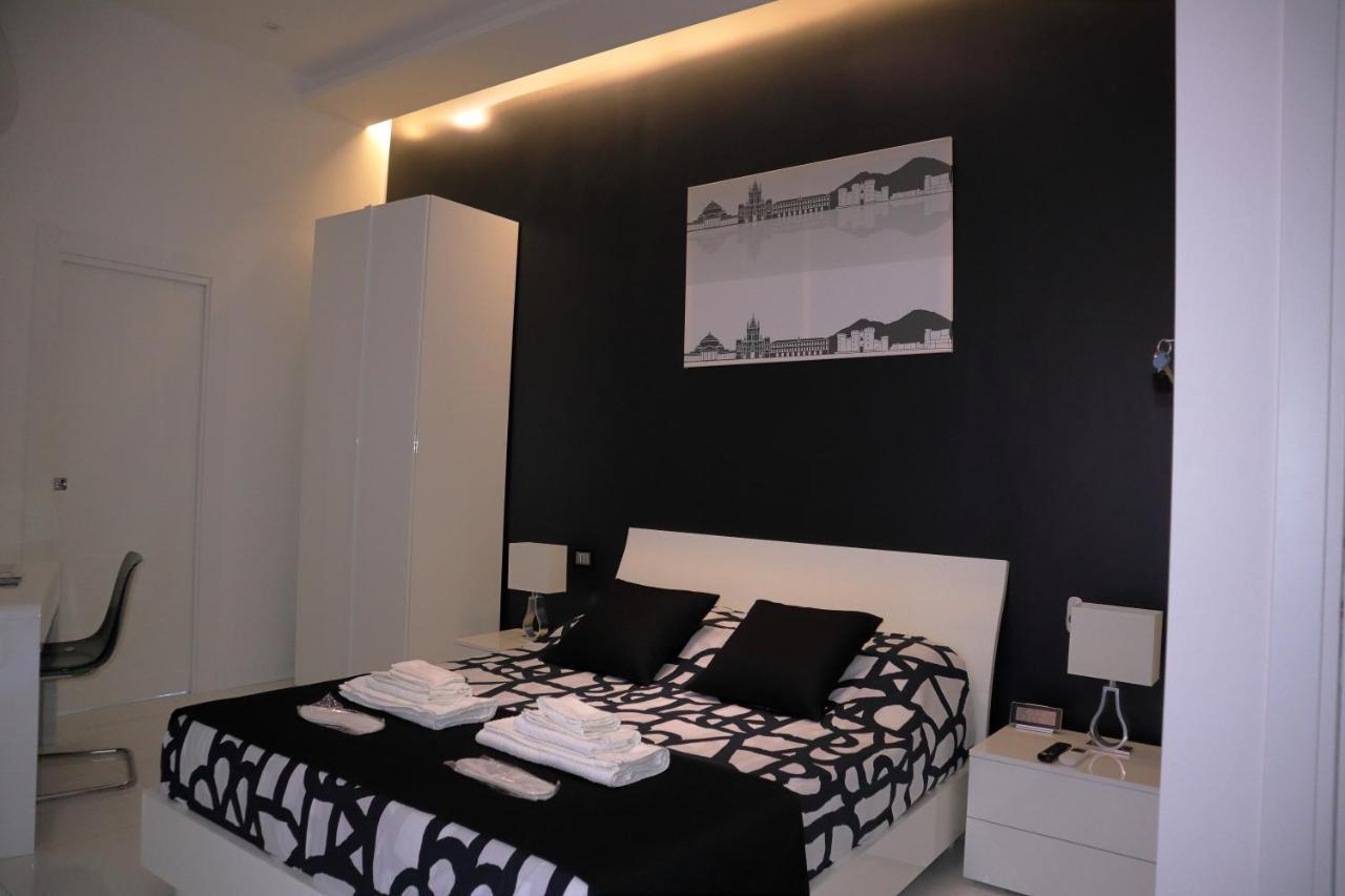 Rettifilo 201 Exclusive Rooms Napoli Exterior foto