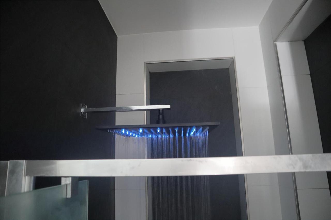 Rettifilo 201 Exclusive Rooms Napoli Exterior foto