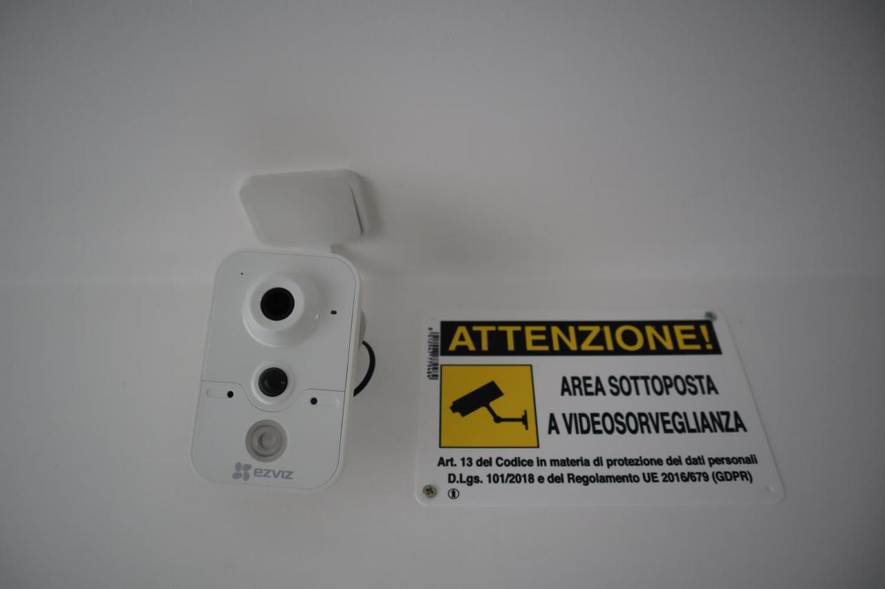Rettifilo 201 Exclusive Rooms Napoli Exterior foto