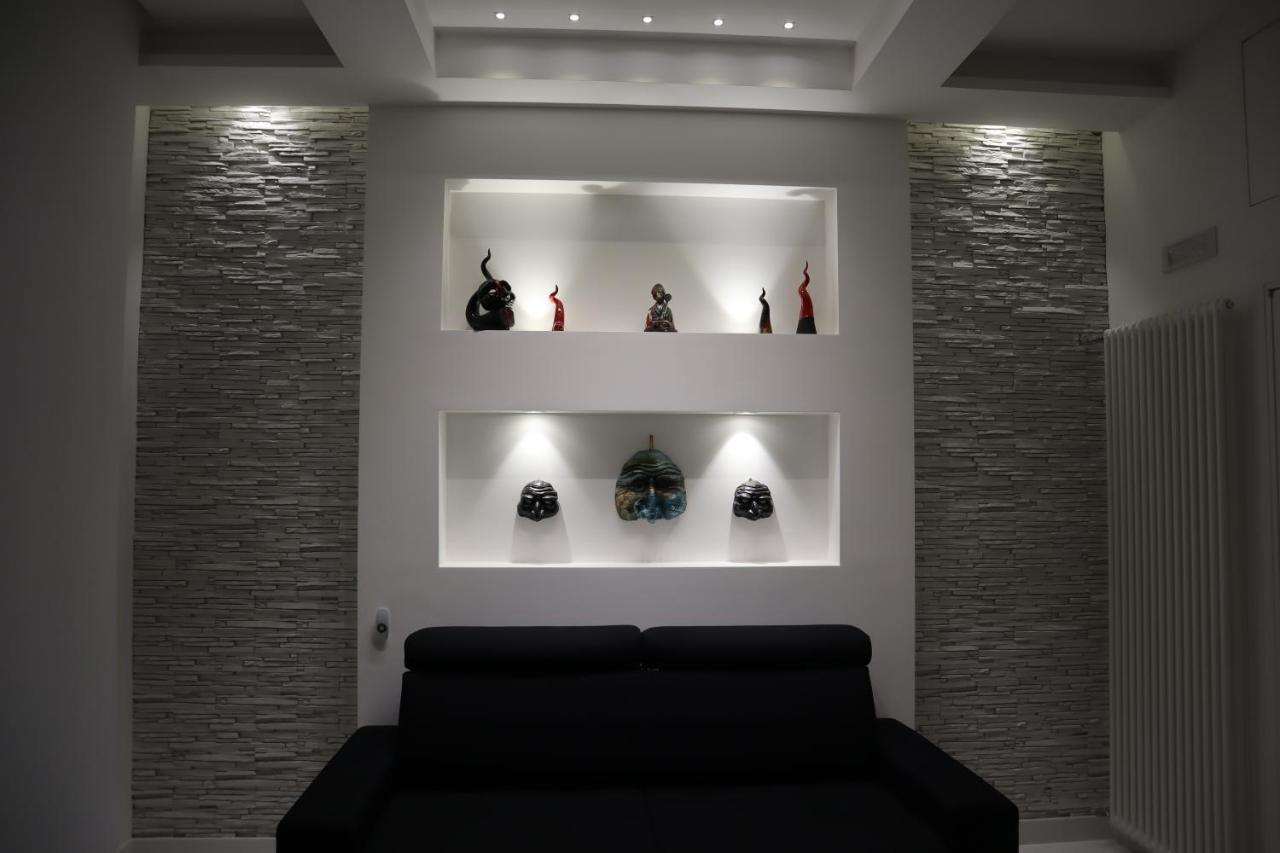 Rettifilo 201 Exclusive Rooms Napoli Exterior foto
